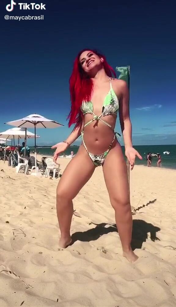 Elegant Mayca Delduque In Floral Bikini At The Beach Sexyfilter