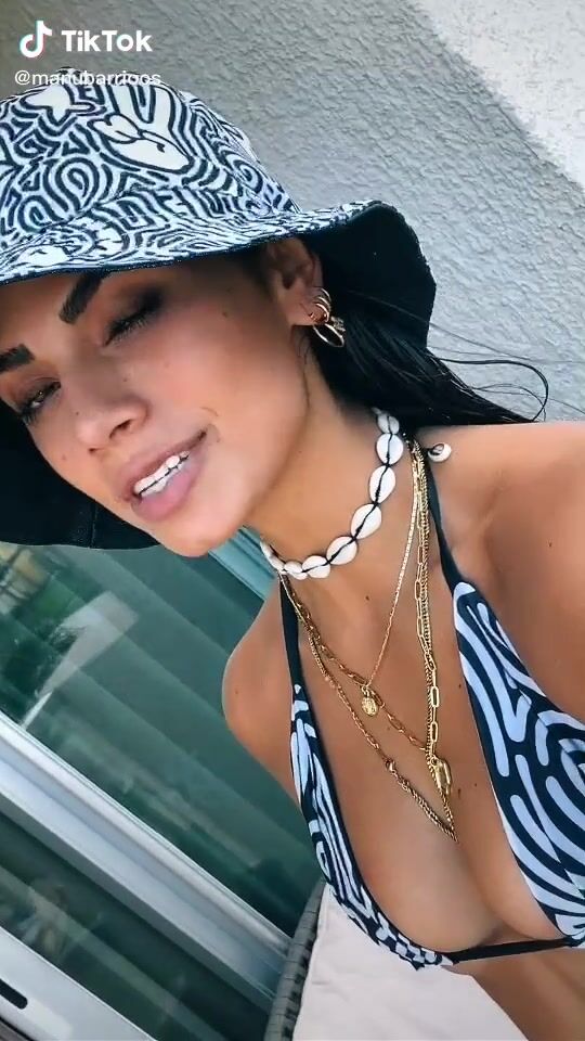 Hottest Manu Barrios Shows Cleavage In Bikini Top Sexyfilter