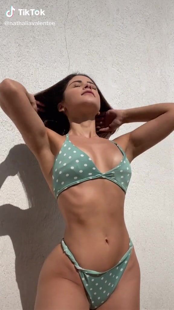 Nathalia Valente Looks Sexy In Polka Dot Bikini Sexyfilter