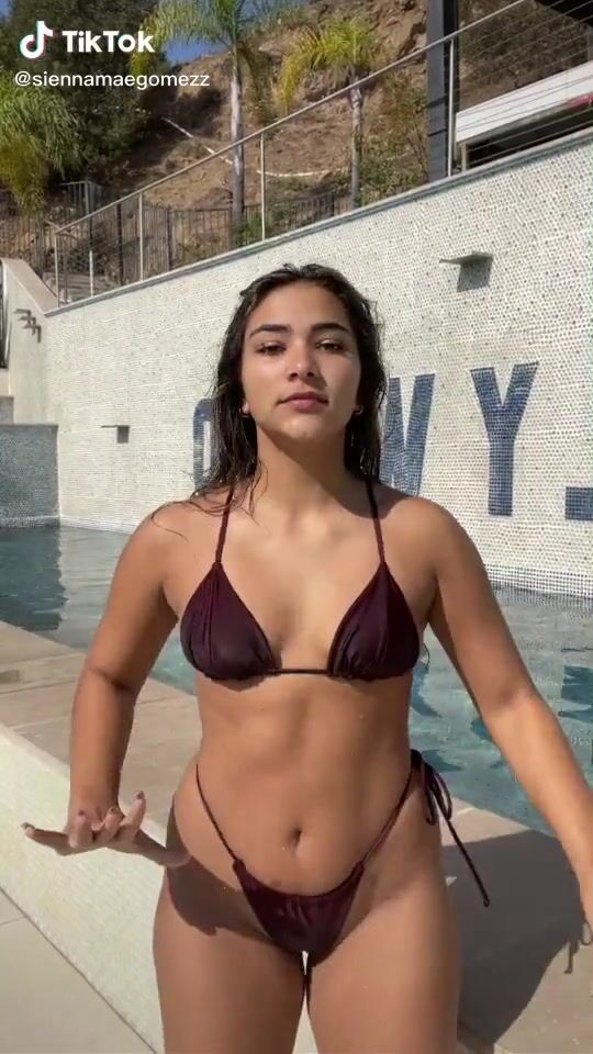 Really Cute Sienna Mae Gomez In Bikini And Tits Bouncing Sexyfilter