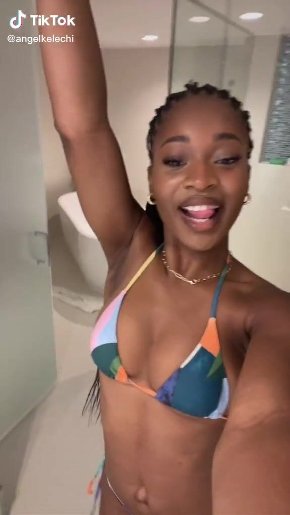 Sexy Angel Ogbonna Shows Cleavage In Bikini Sexyfilter