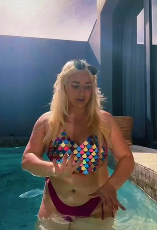 5. Hot Alexandria Knight in Bikini in the Pool