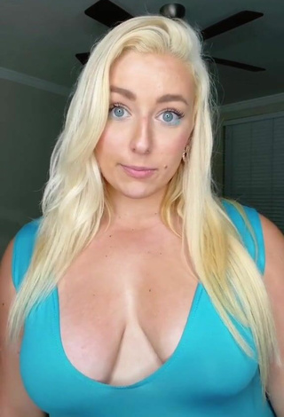 3. Cute Alexandria Knight Shows Cleavage without Bra