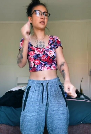 6. Hot Bianca Delvalle in Floral Crop Top and Bouncing Boobs