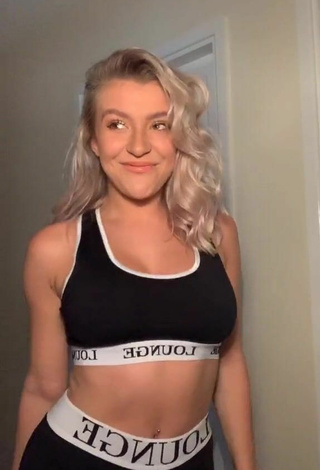 1. Cute Molly Marsh in Black Sport Bra and Tits Bouncing