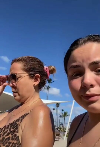 2. Sexy Sammy Duarte Shows Cleavage in Bikini at the Beach