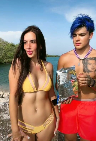 5. Erotic Adriana Valcárcel in Yellow Bikini at the Beach