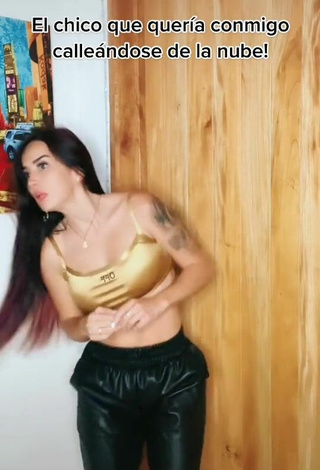 5. Sexy Adriana Valcárcel in Golden Crop Top