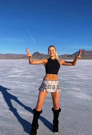 Sexy Altasweet in Black Crop Top while doing Dance