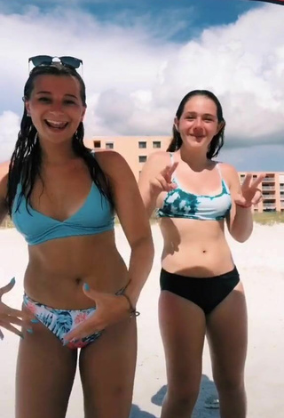 4. Hot Amanda Bober in Blue Bikini Top at the Beach