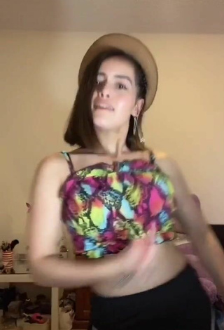 5. Sexy AnZu Bhandari in Crop Top