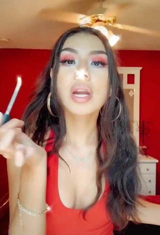 2. Sexy Nathalie Gisselle in Red Crop Top