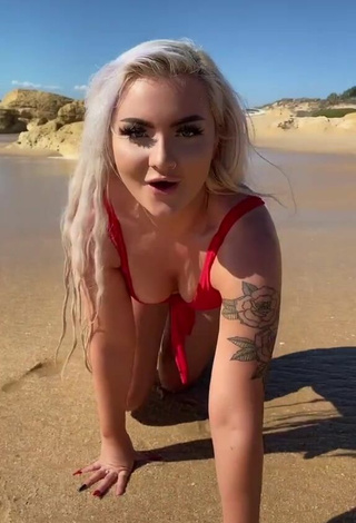 2. Sexy Lowri Rose-Williams Shows Cleavage in Red Bikini at the Beach