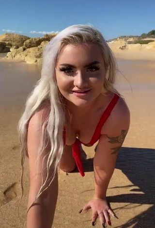 3. Sexy Lowri Rose-Williams Shows Cleavage in Red Bikini at the Beach