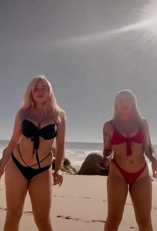 Erotic Lowri Rose-Williams Shows Cleavage in Bikini at the Beach