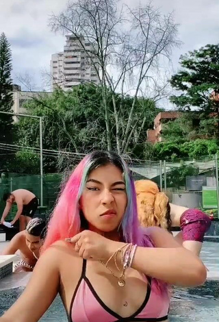 2. Sexy _nenavil_ in Bikini Top at the Swimming Pool