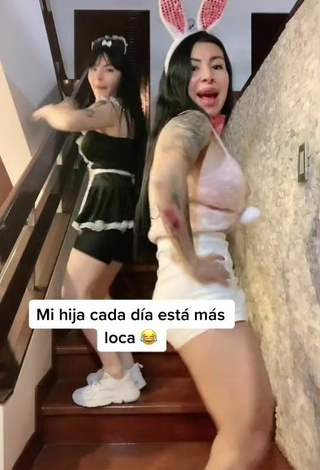 5. Sexy Adriana Espitia Shows Cosplay
