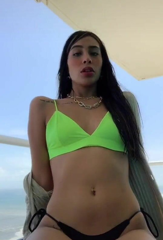1. Amazing Alexia García Shows Cleavage in Hot Bikini Top