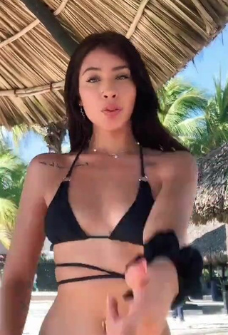 3. Alexia García Looks Sweetie in Black Bikini at the Beach