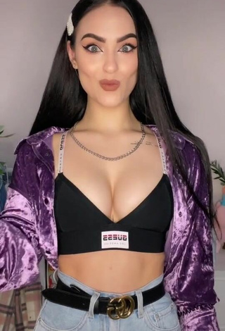 Hot Anastasia Useeva Shows Cleavage and Bouncing Boobs in Black Crop Top
