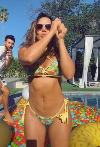 4. Hot Andrea Espada in Bikini