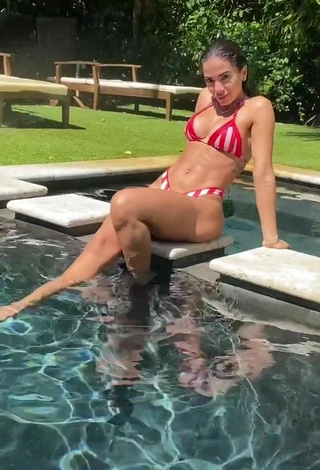 3. Sexy Larissa de Macedo Machado Shows Butt at the Pool