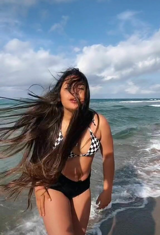 5. Sexy Annie Vega in Checkered Bikini Top at the Beach