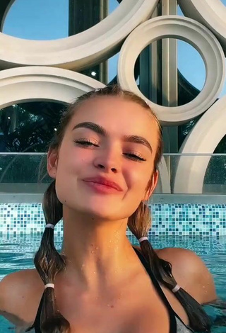 5. Sexy Anya Ischuk in Bikini Top at the Swimming Pool