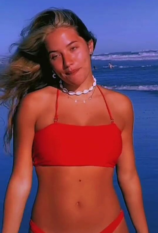 2. Erotic Arianna Somovilla in Red Bikini at the Beach