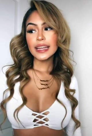 3. Lovely Desiree Montoya Shows Cleavage in White Crop Top