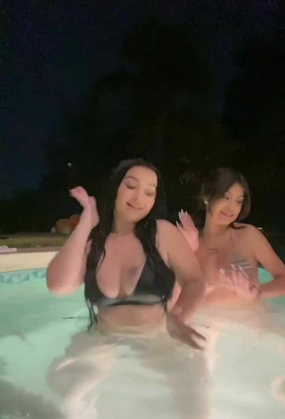 4. Hottie Desiree Montoya Shows Cleavage in Bikini Top at the Swimming Pool
