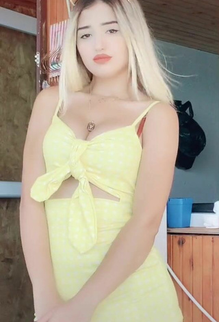 Sexy Eda Aslankoç in Yellow Dress