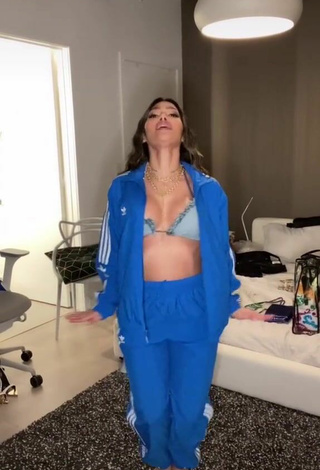 2. Sexy Farina Shows Cleavage in Blue Bikini Top