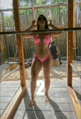 1. Lovely Franjomar Shows Cleavage in Pink Bikini while doing Fitness Exercises