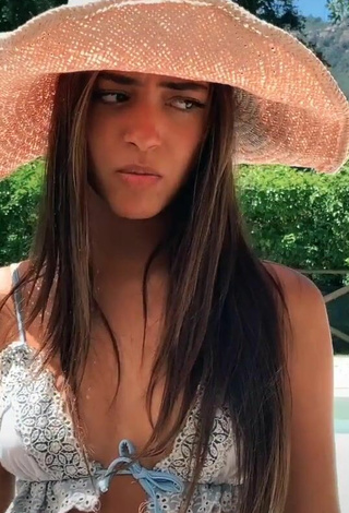 2. Sexy Giorgia Malerba in Bikini Top at the Pool