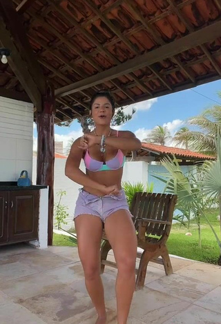 4. Hot Hariany Nathália Almeida in Bikini Top
