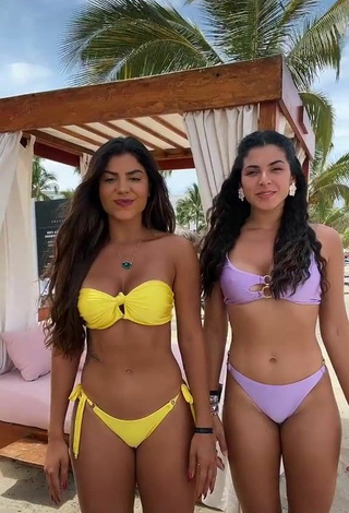 2. Hot Hariany Nathália Almeida in Bikini