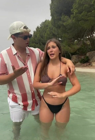 3. Sexy Isabelli Brunelli in Brown Bikini Top at the Beach