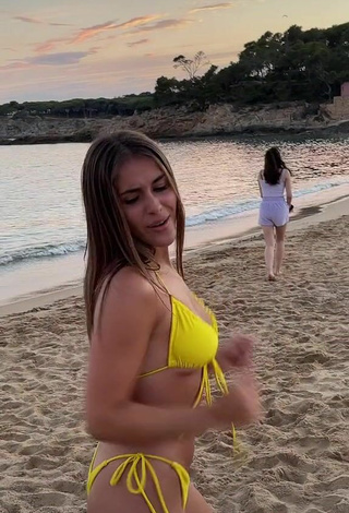 5. Dazzling Isabelli Brunelli in Inviting Yellow Bikini at the Beach