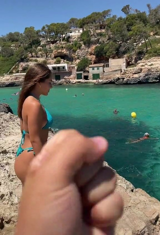 2. Sweet Isabelli Brunelli in Cute Blue Bikini at the Beach