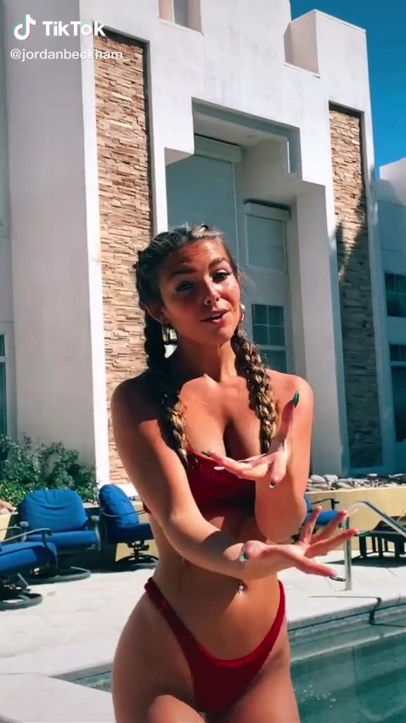 Amazing Jordan Beckham in Hot Red Bikini at the Pool | sexyfilter.com
