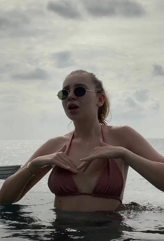 4. Sexy Julia Godunova in Bikini Top at the Pool