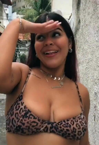 Julia Antunes Shows Cleavage and Bouncing Boobs in Hot Leopard Bikini Top