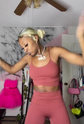 5. Sexy Kam Tunechi in Pink Crop Top