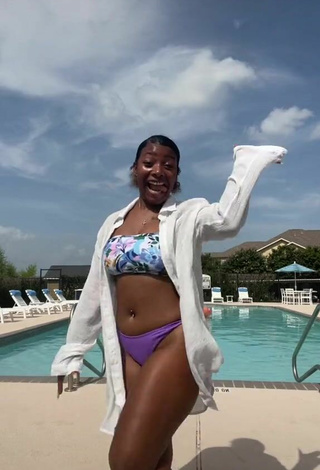Cute Keara Wilson in Bikini at the Swimming Pool