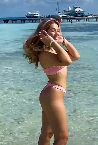 Erotic Michelle Kennelly in Pink Bikini at the Beach
