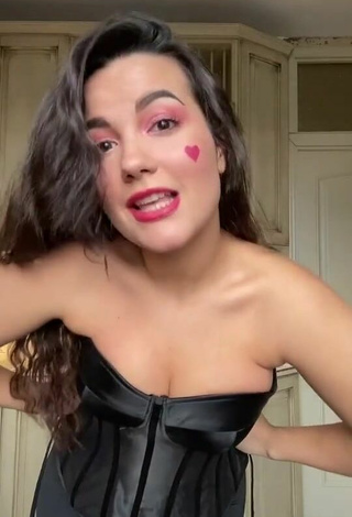 Sexy Lana Shows Cleavage in Black Corset