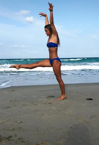 2. Fine Olivia Dunne in Sweet Blue Bikini at the Beach while doing Fitness Exercises