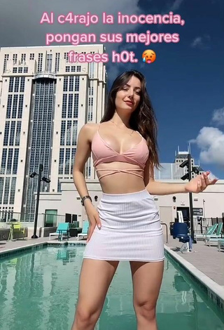Sexy Andrea Caro Shows Cleavage in Pink Crop Top at the Swimming Pool