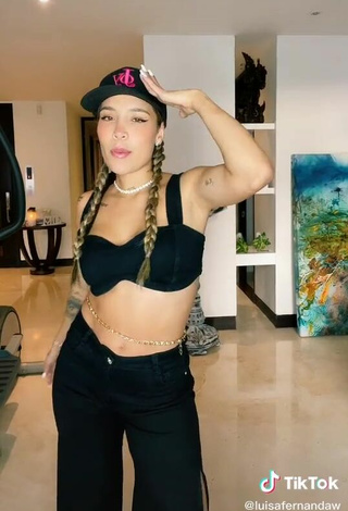 3. Cute Luisa Fernanda Cataño Ríos in Black Crop Top